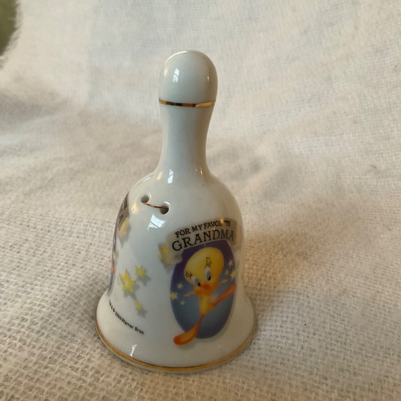 Looney Tunes Tweety Bird Bell “For My Favorite Grandma” Vintage 2000 - Picture 5 of 10